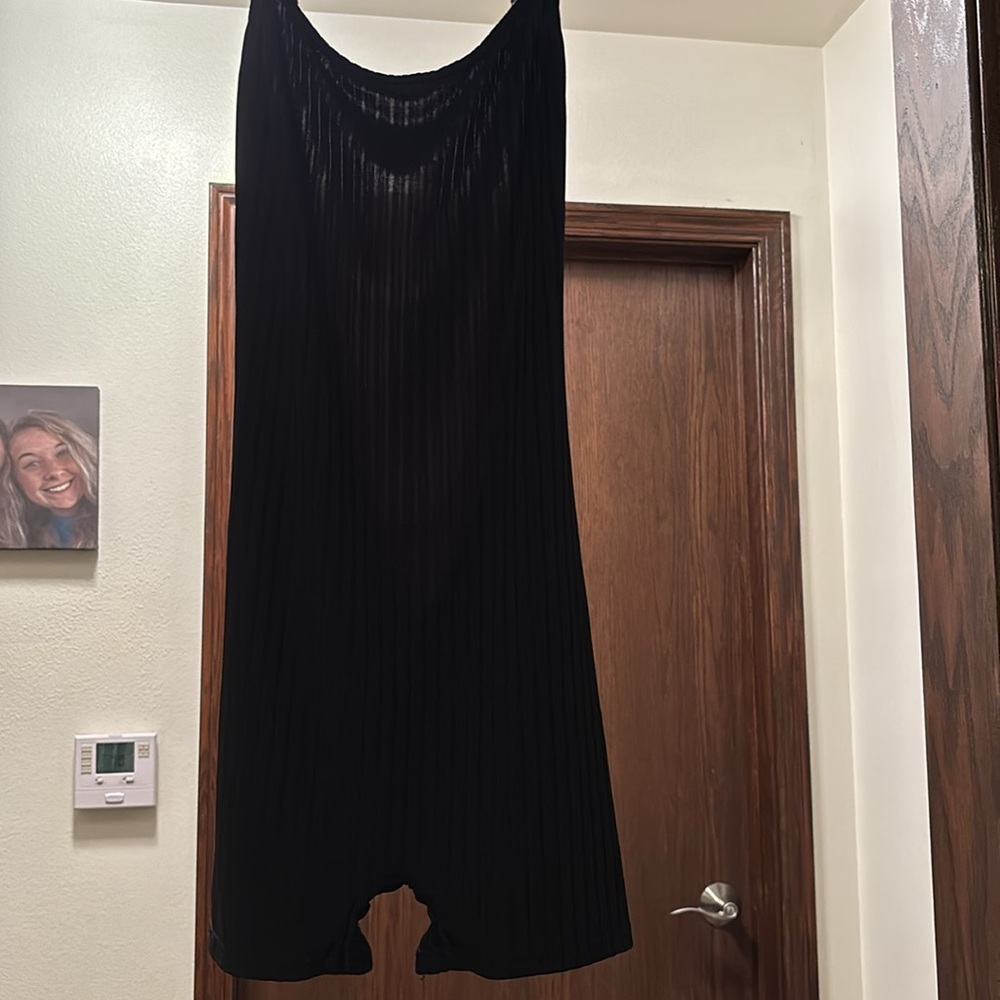 Rompers - Picture 3 of 4